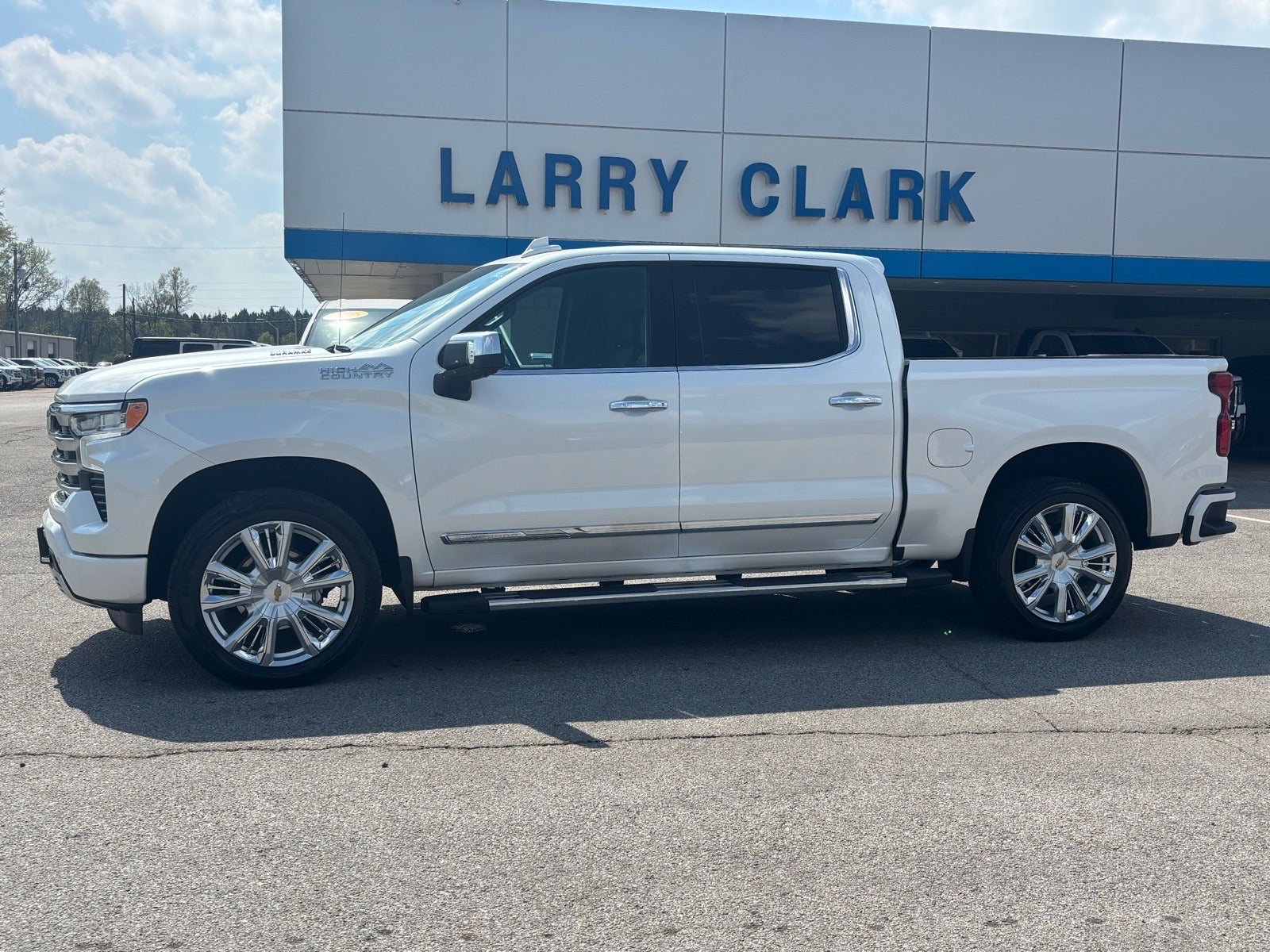 2023 Chevrolet Silverado 1500 High Country
