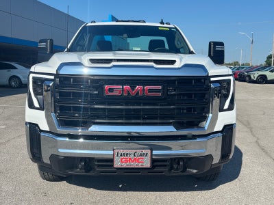 2026 GMC Sierra 3500 HD Chassis Cab Pro