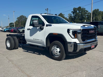 2026 GMC Sierra 3500 HD Chassis Cab Pro
