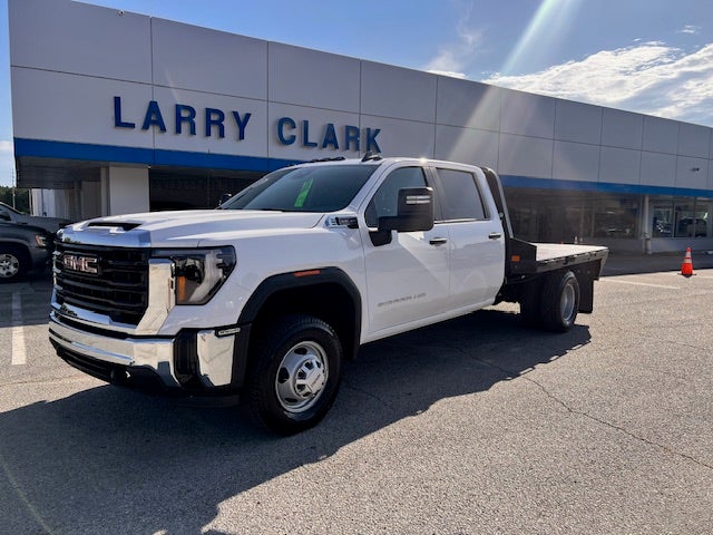2026 GMC Sierra 3500 HD Chassis Cab Pro
