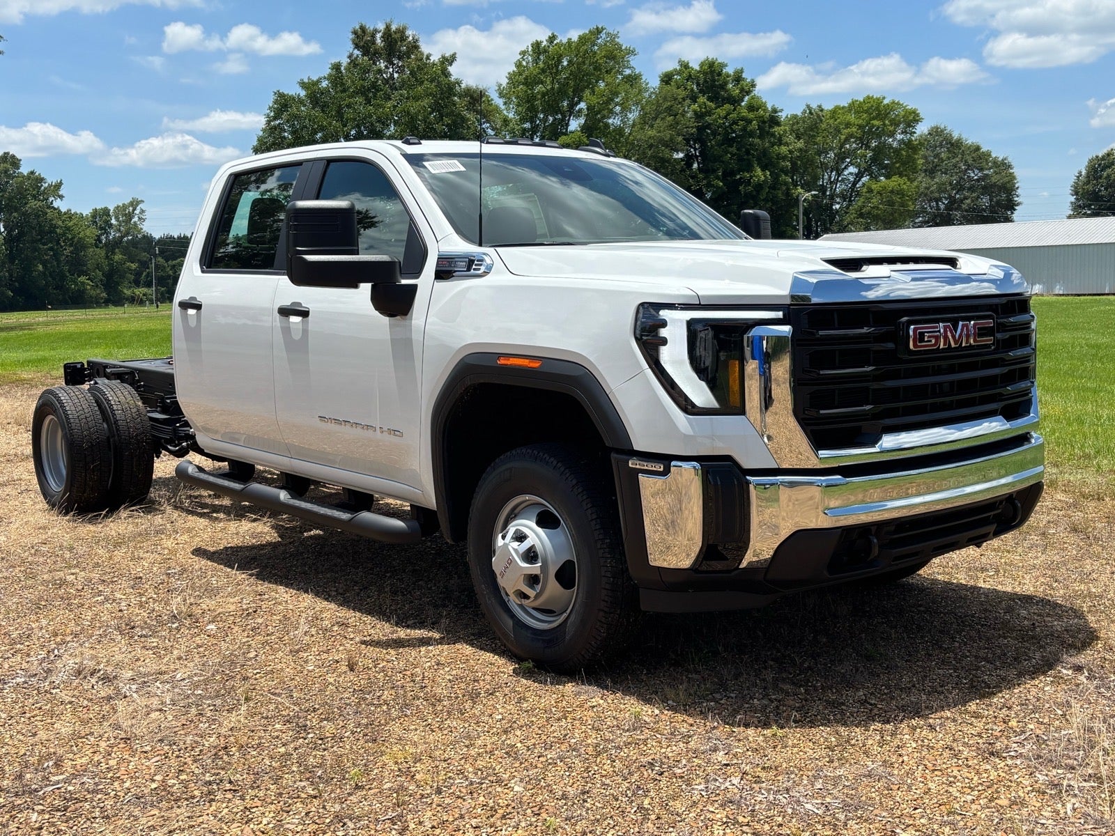 2026 GMC Sierra 3500 HD Chassis Cab Pro