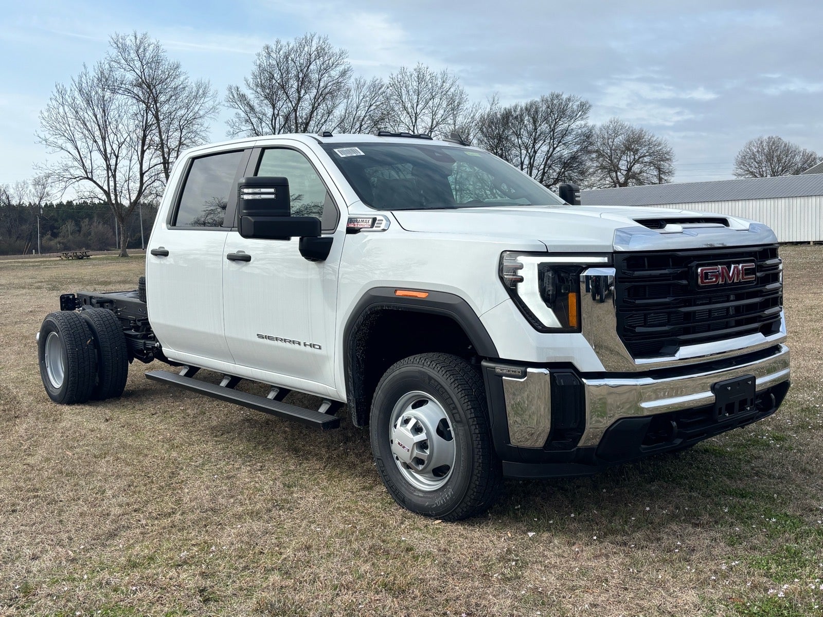 2026 GMC Sierra 3500 HD Chassis Cab Pro