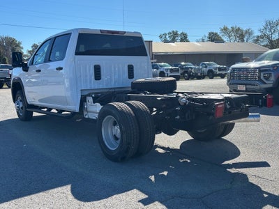 2026 GMC Sierra 3500 HD Chassis Cab Pro