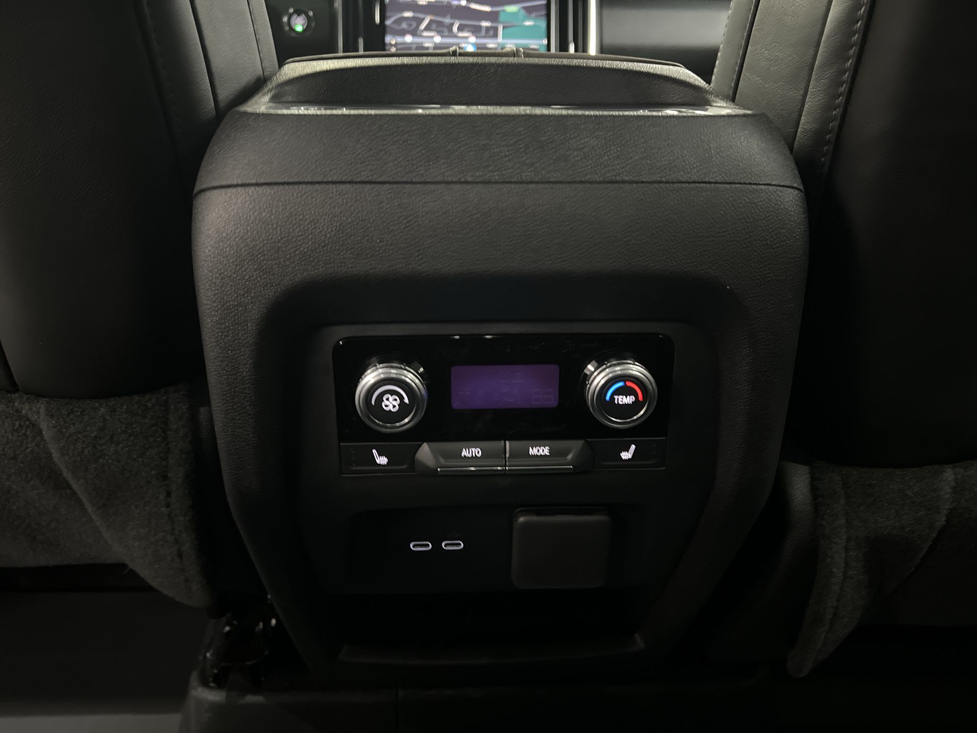 2026 GMC Acadia Denali Ultimate - Photo 38