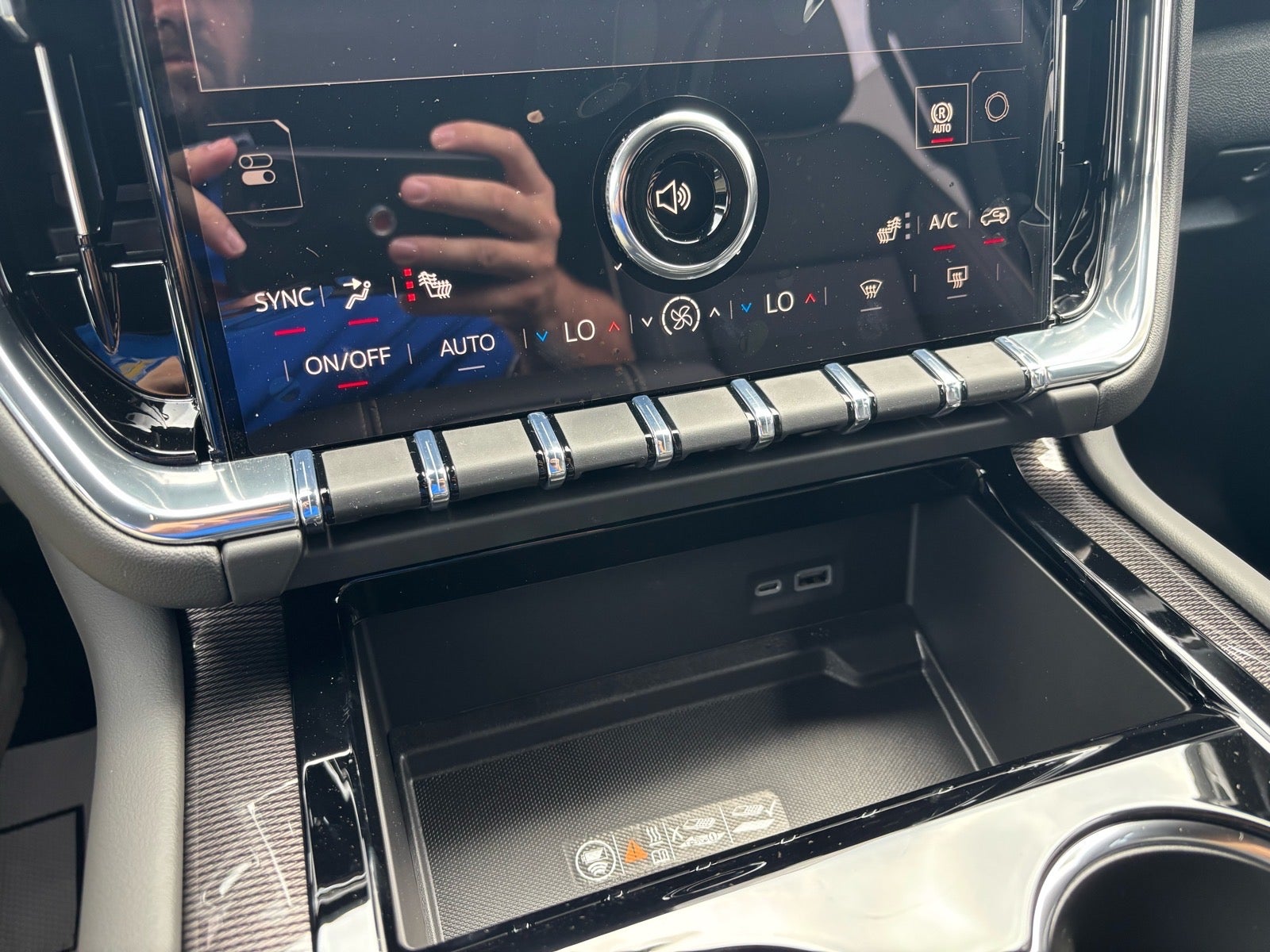 2026 GMC Yukon Elevation - Photo 14