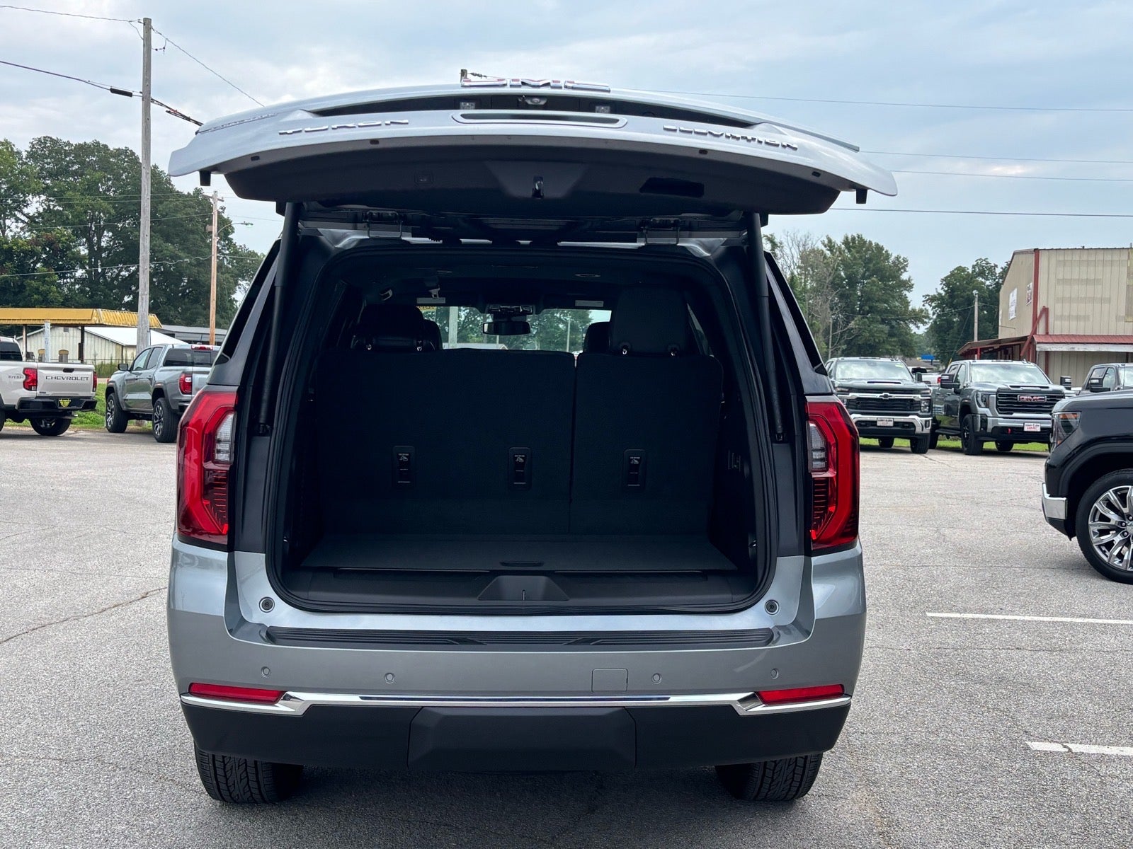 2026 GMC Yukon Elevation - Photo 9