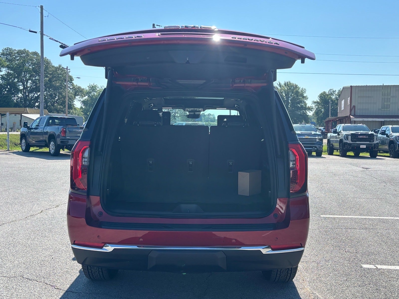 2026 GMC Yukon Elevation