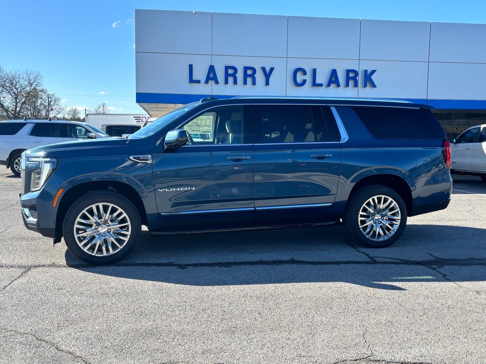 2026 GMC Yukon XL Elevation