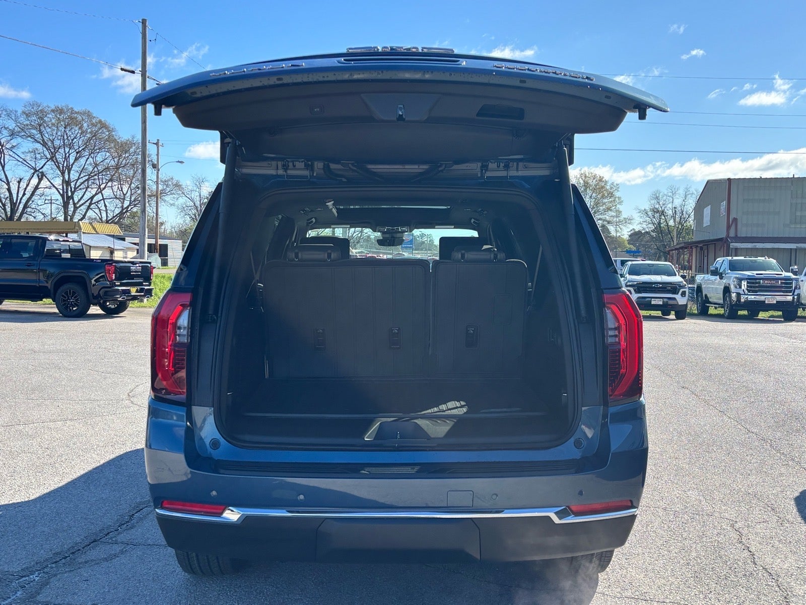 2026 GMC Yukon XL Elevation