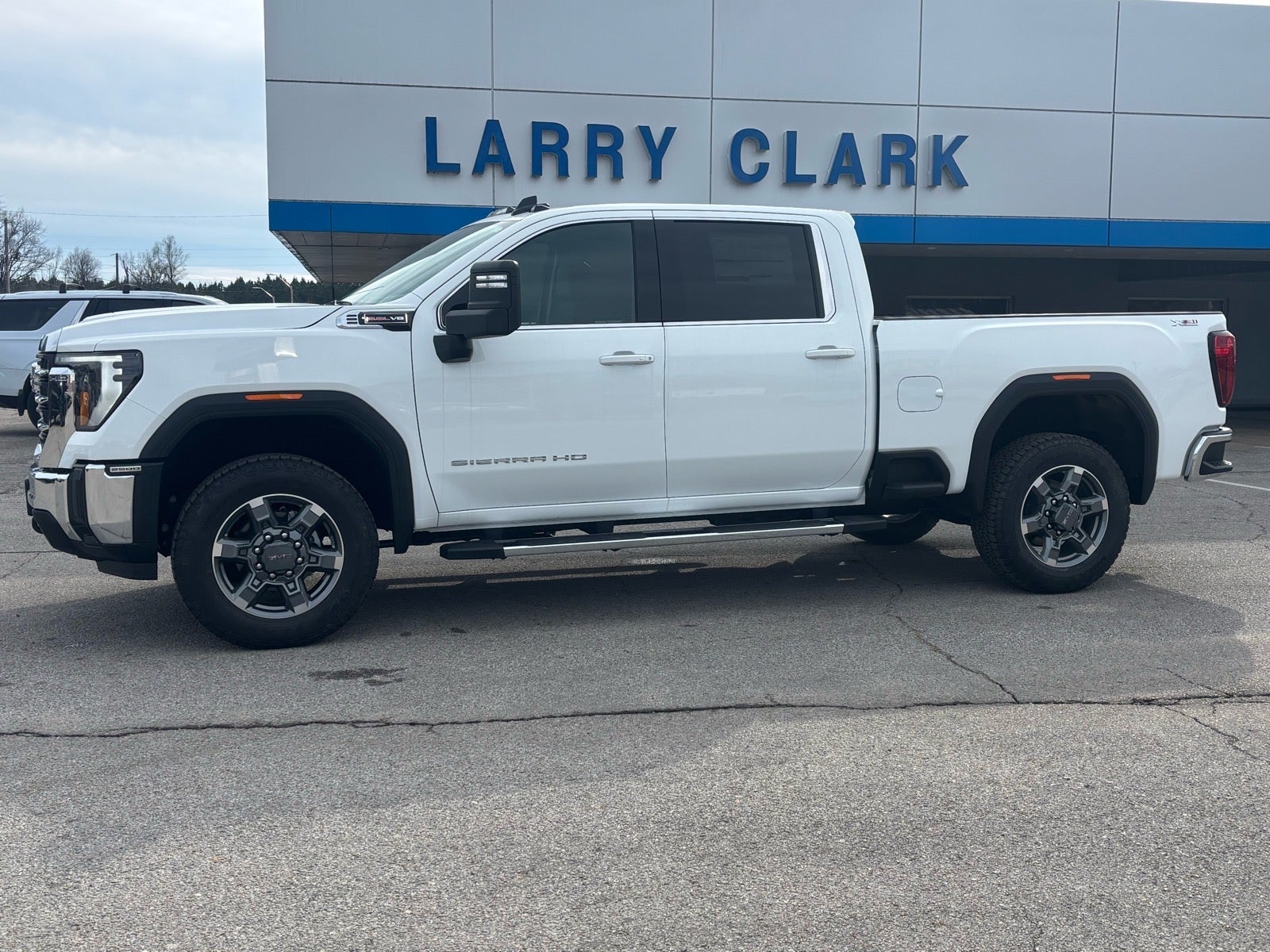 2026 GMC Sierra 2500 HD SLE