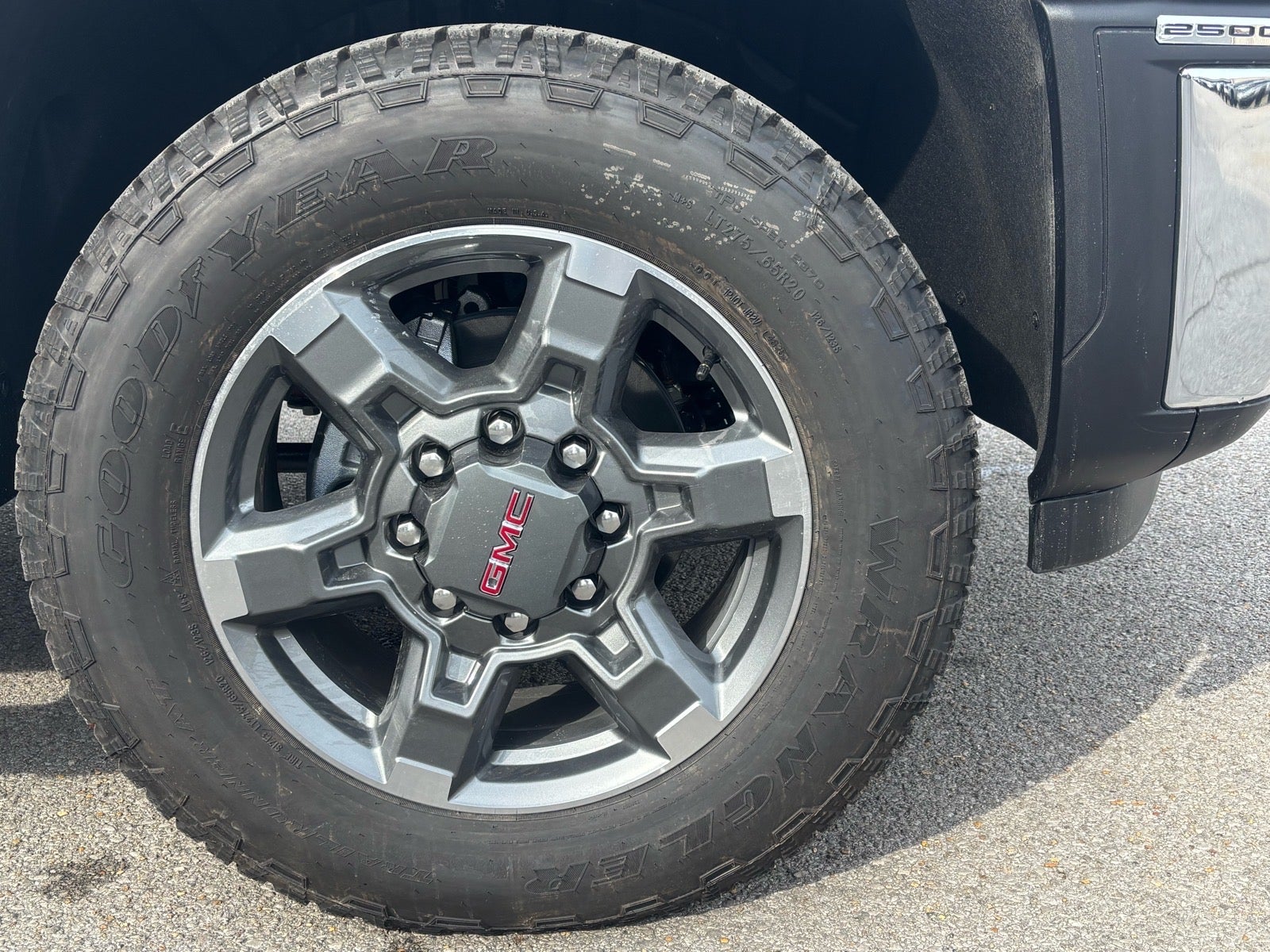 2026 GMC Sierra 2500 HD SLE