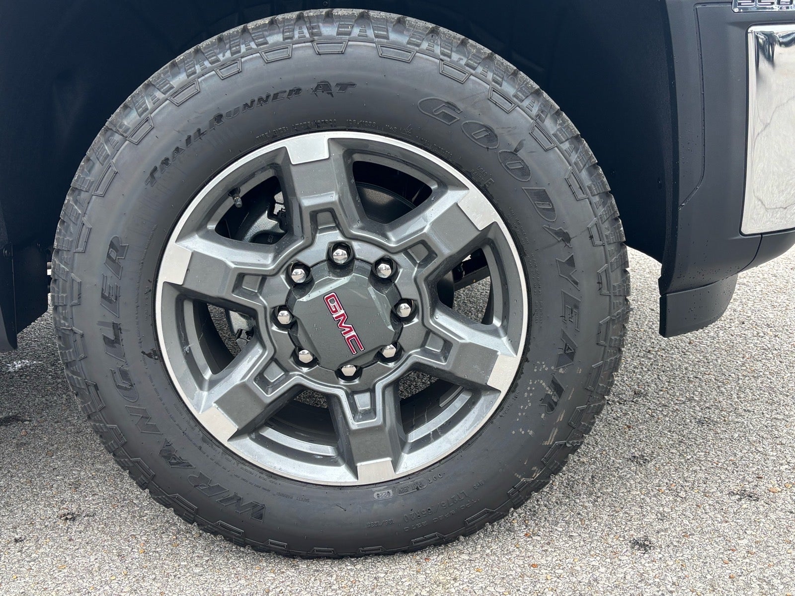 2026 GMC Sierra 2500 HD SLE