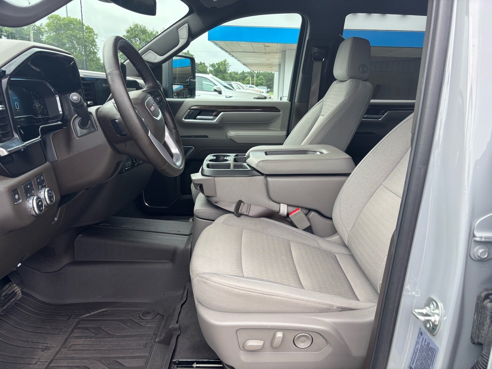 2025 GMC Sierra 2500 HD SLE