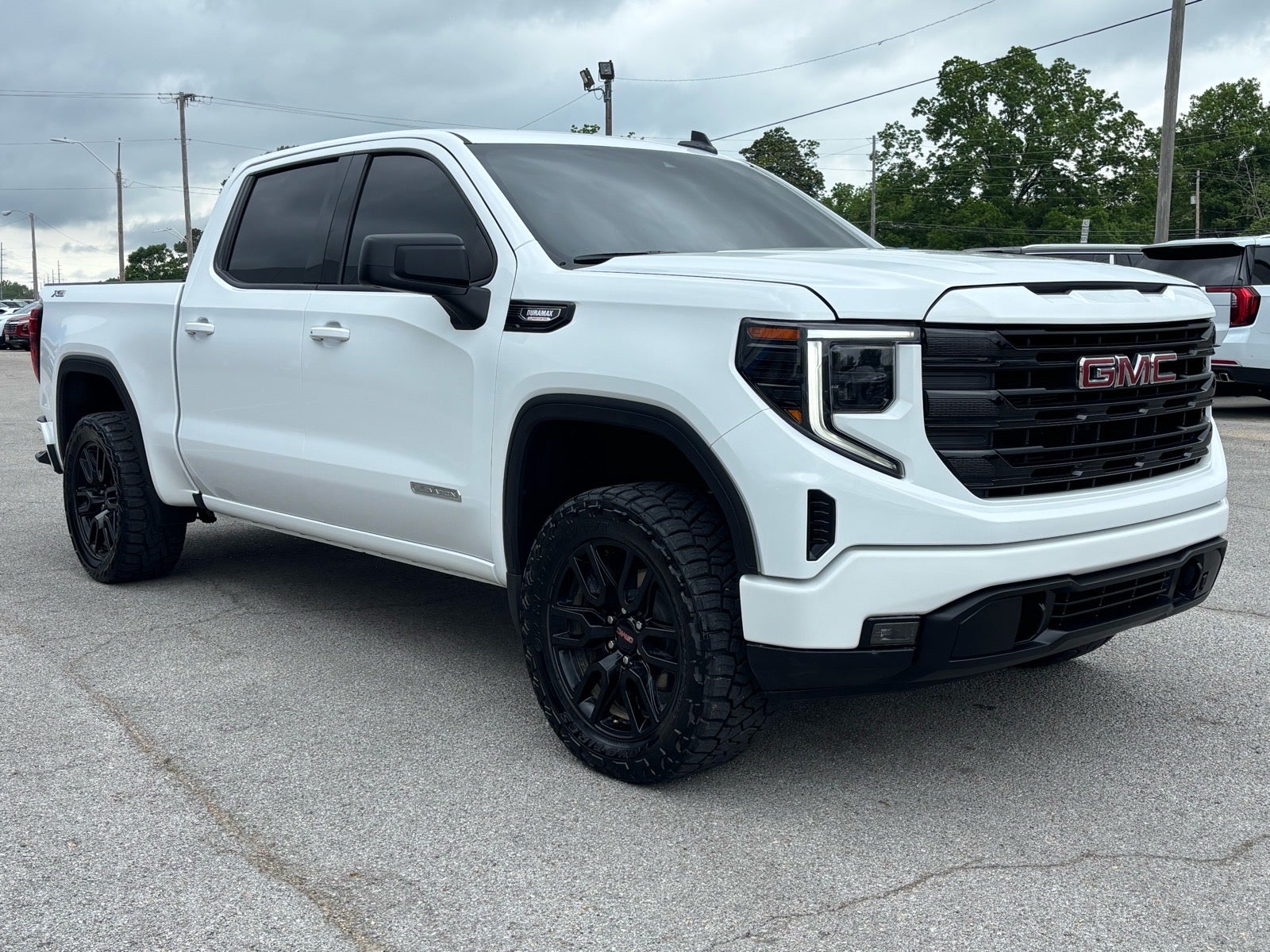 2024 GMC Sierra 1500 Elevation
