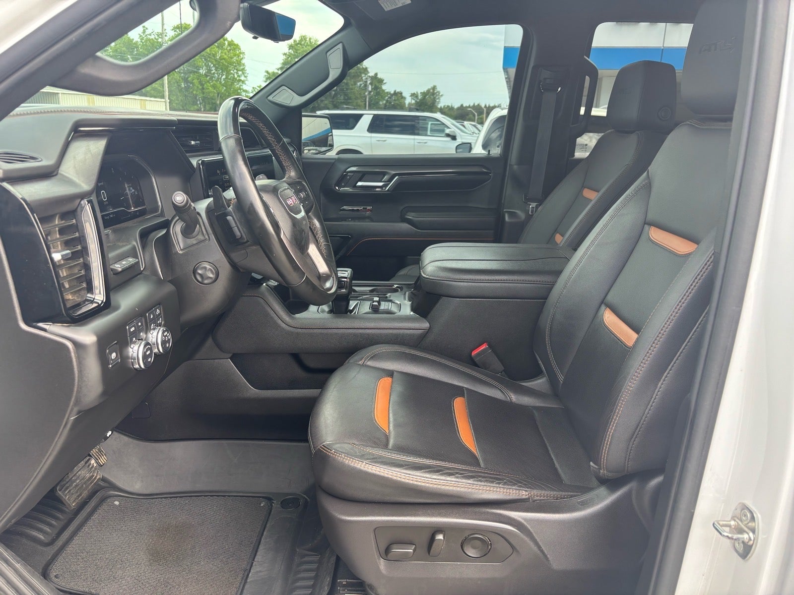 2024 GMC Sierra 1500 AT4