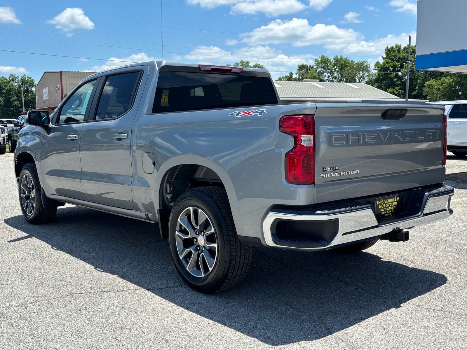 2024 Chevrolet Silverado 1500 LT (2FL)