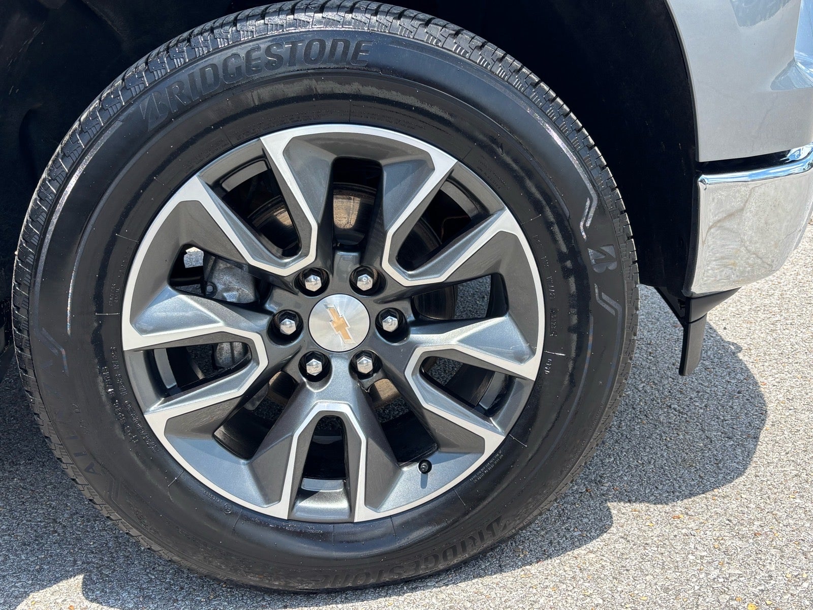 2024 Chevrolet Silverado 1500 LT (2FL)