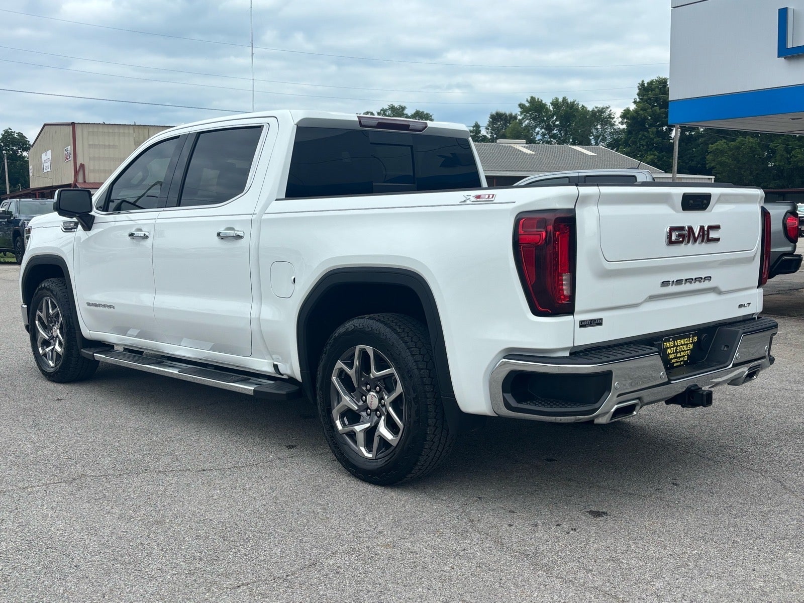 2024 GMC Sierra 1500 SLT