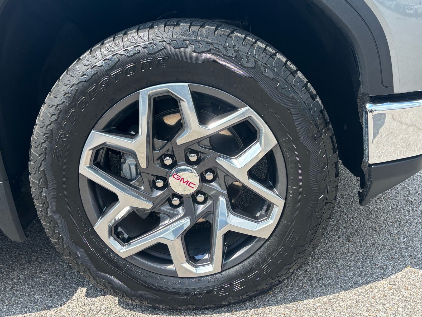 2024 GMC Sierra 1500 SLT