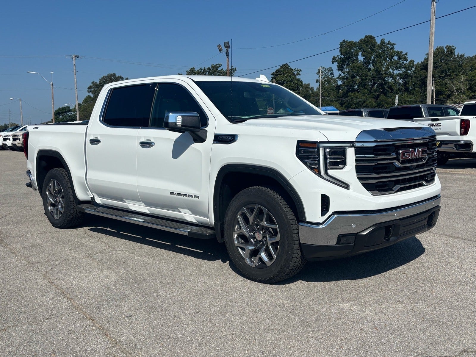 2026 GMC Sierra 1500 SLT