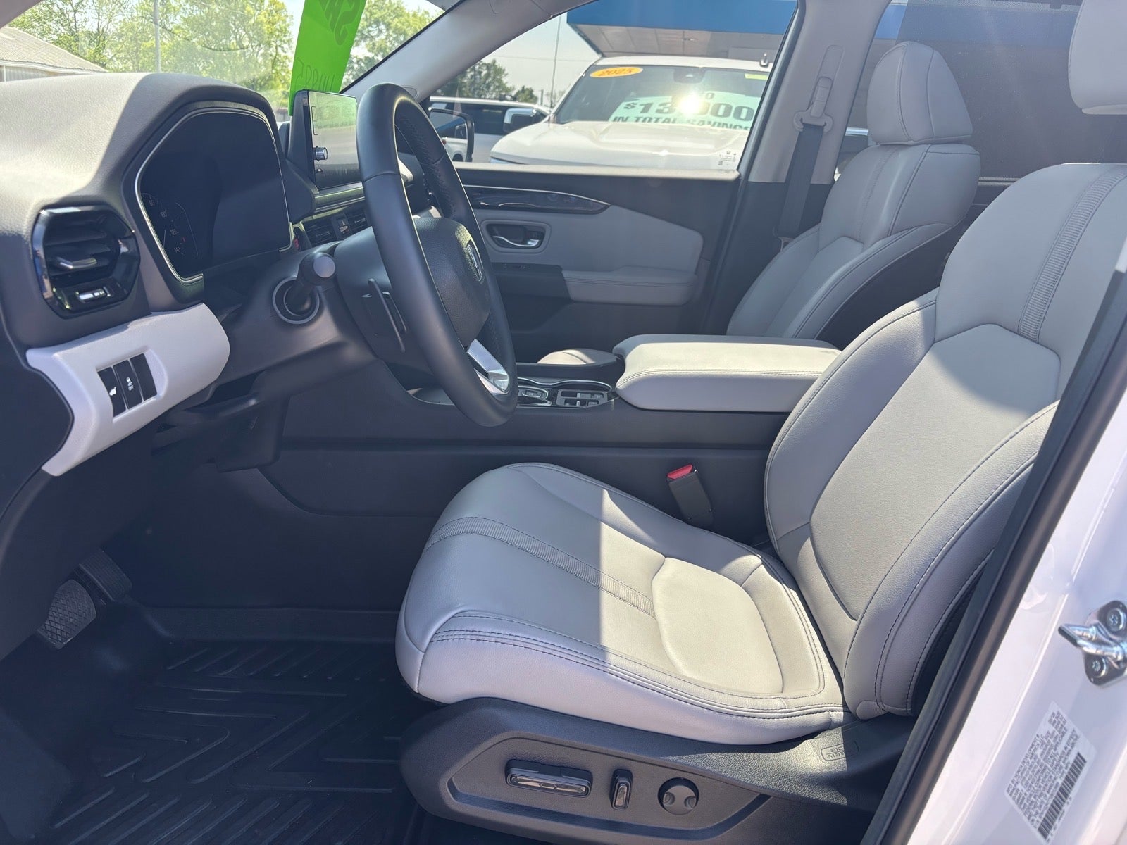 2025 Honda Pilot Touring