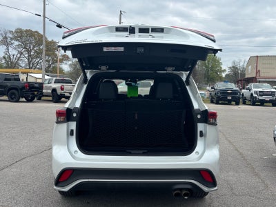2023 Toyota Highlander XSE