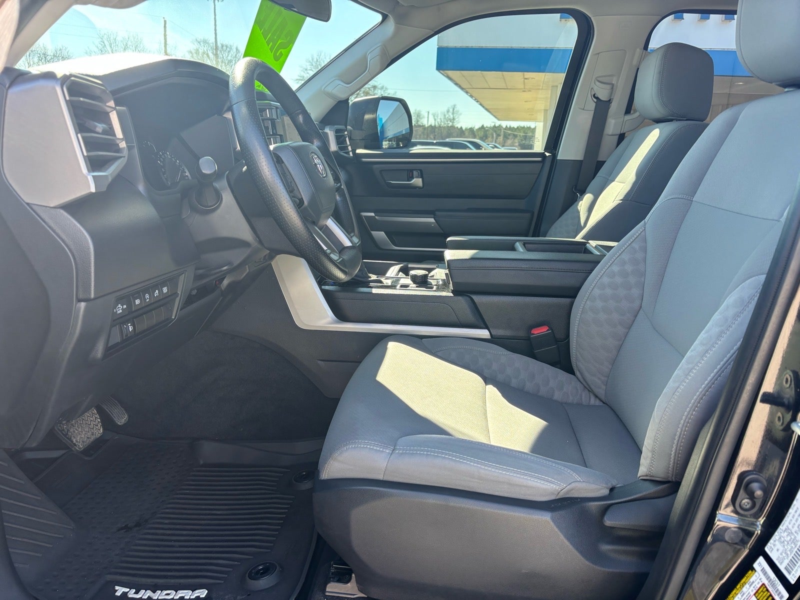 2023 Toyota Tundra 4WD SR5